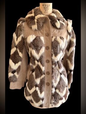 Women's Brown & Cream Vintage Rabbit-Fur Button Jacket Excellent Condition
